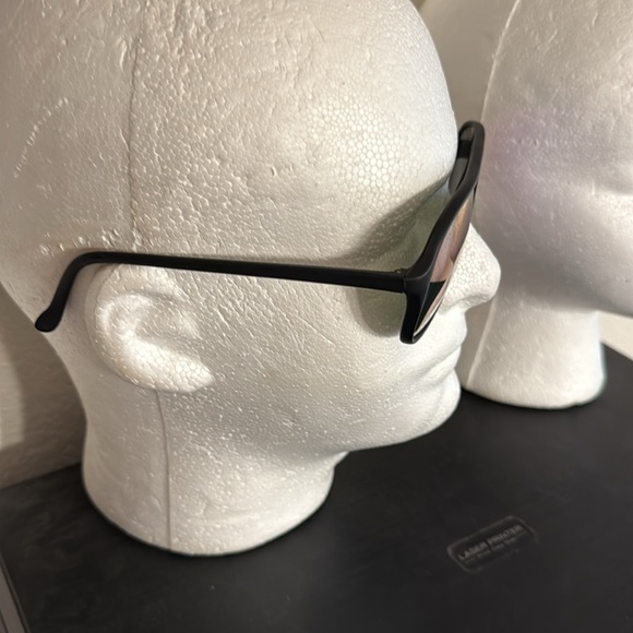 BOLLE vintage curled aviatorsSunglasses with mirrors in vg shape display picture 3